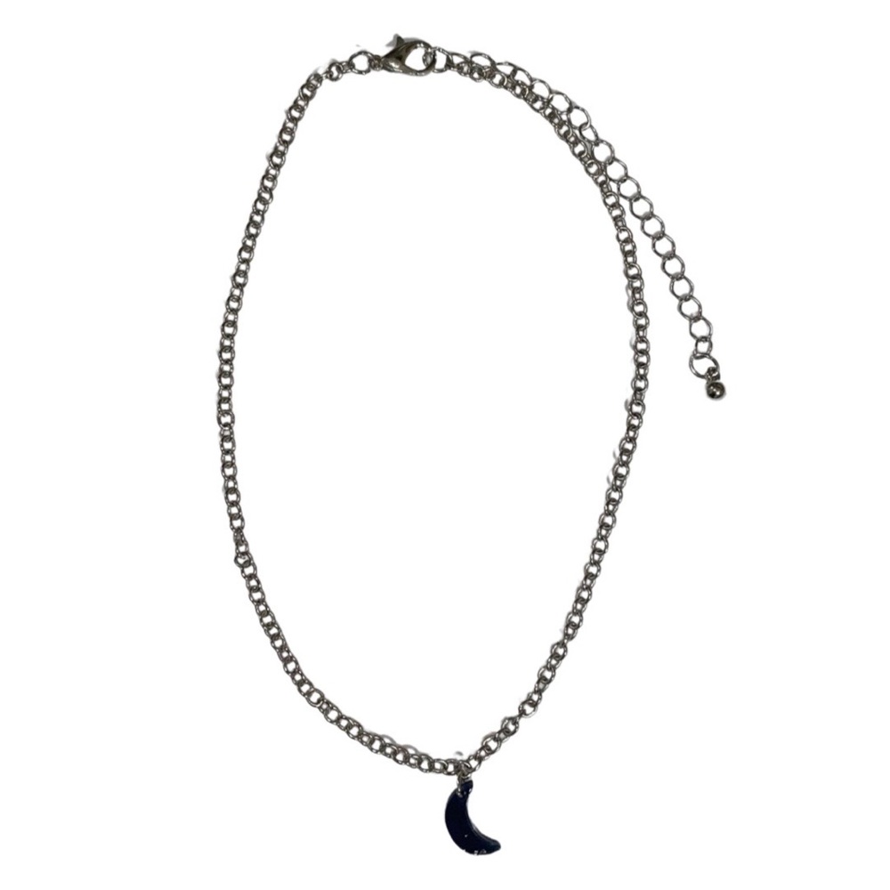 Simple Modern Crescent Moon Necklace